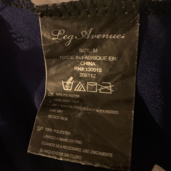 Enchanted Costumes by Leg Avenue Child’s Sz M (Sz7-10) Caribbean Pirate Costume - Picture 8 of 8